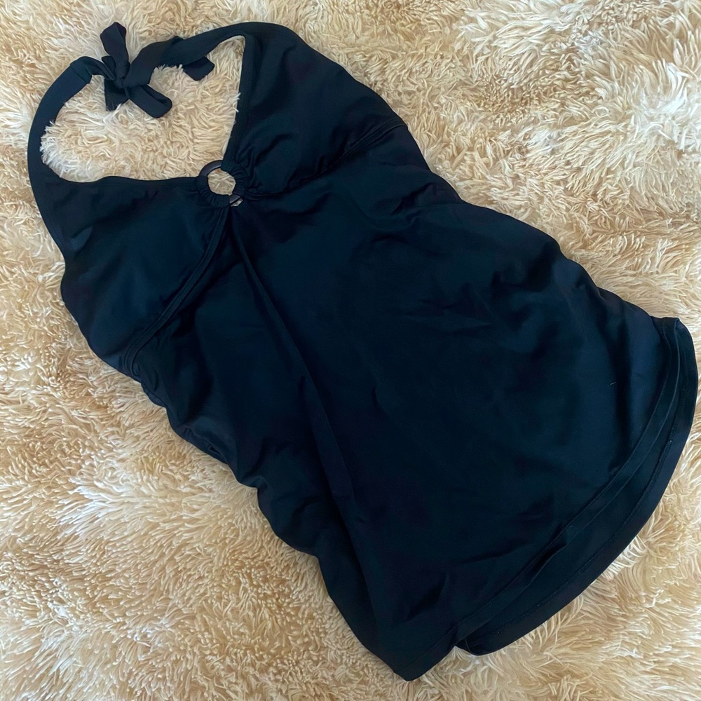 Motherhood Maternity size M swimsuit halter top